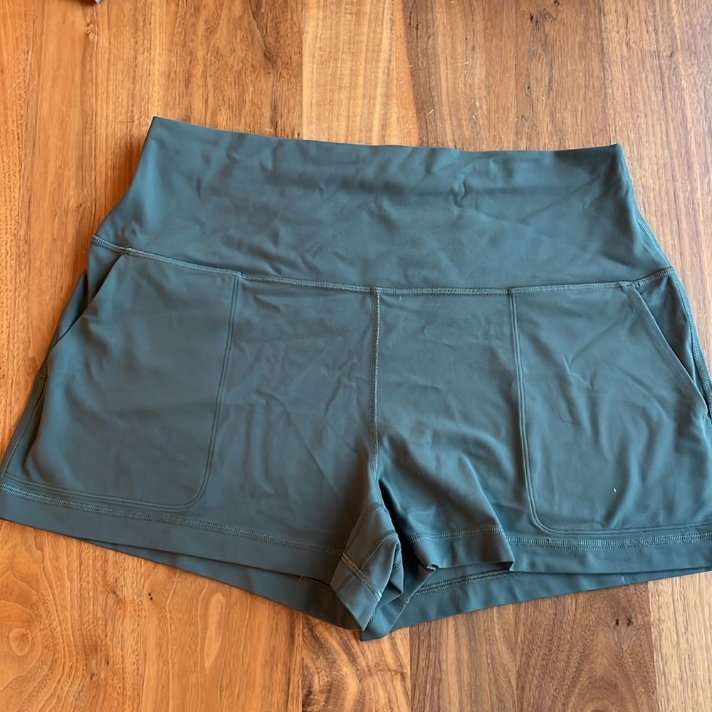 Lululemon Align Classic-fit High-rise Short 3”